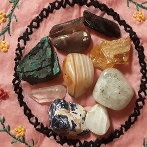 Assorted Natural Gemstones raw & timbled combo smalls